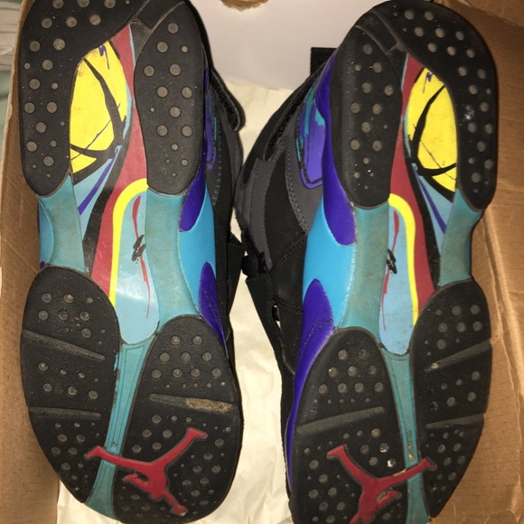 Jordan’s - Picture 2 of 5